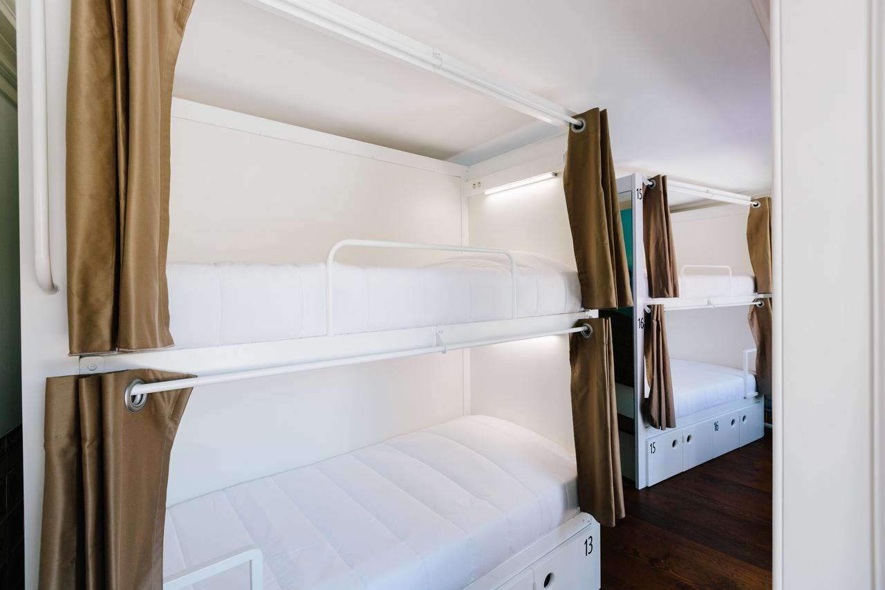 Lisbon South Hostel Алмада Екстериор снимка