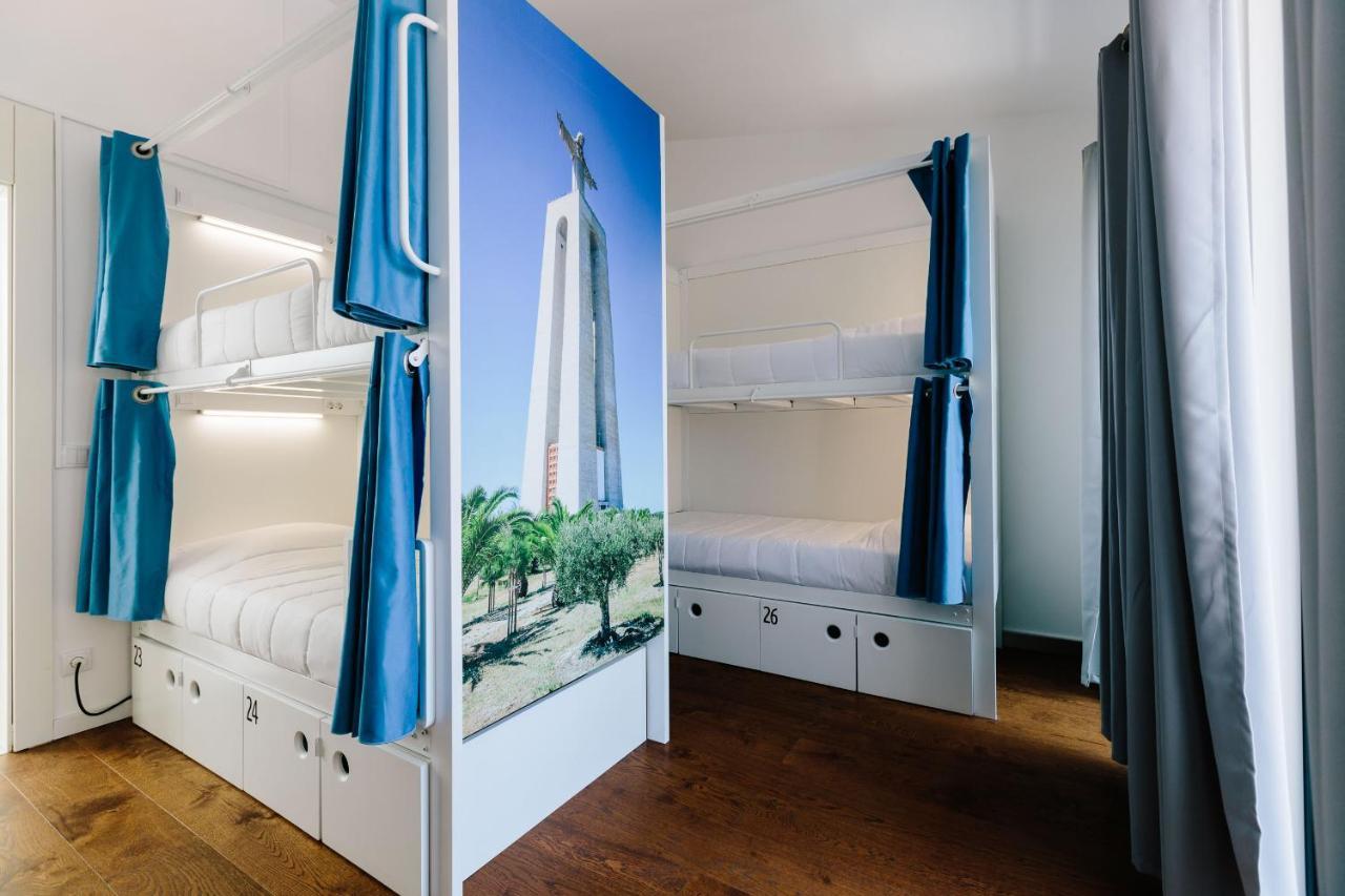 Lisbon South Hostel Алмада Екстериор снимка