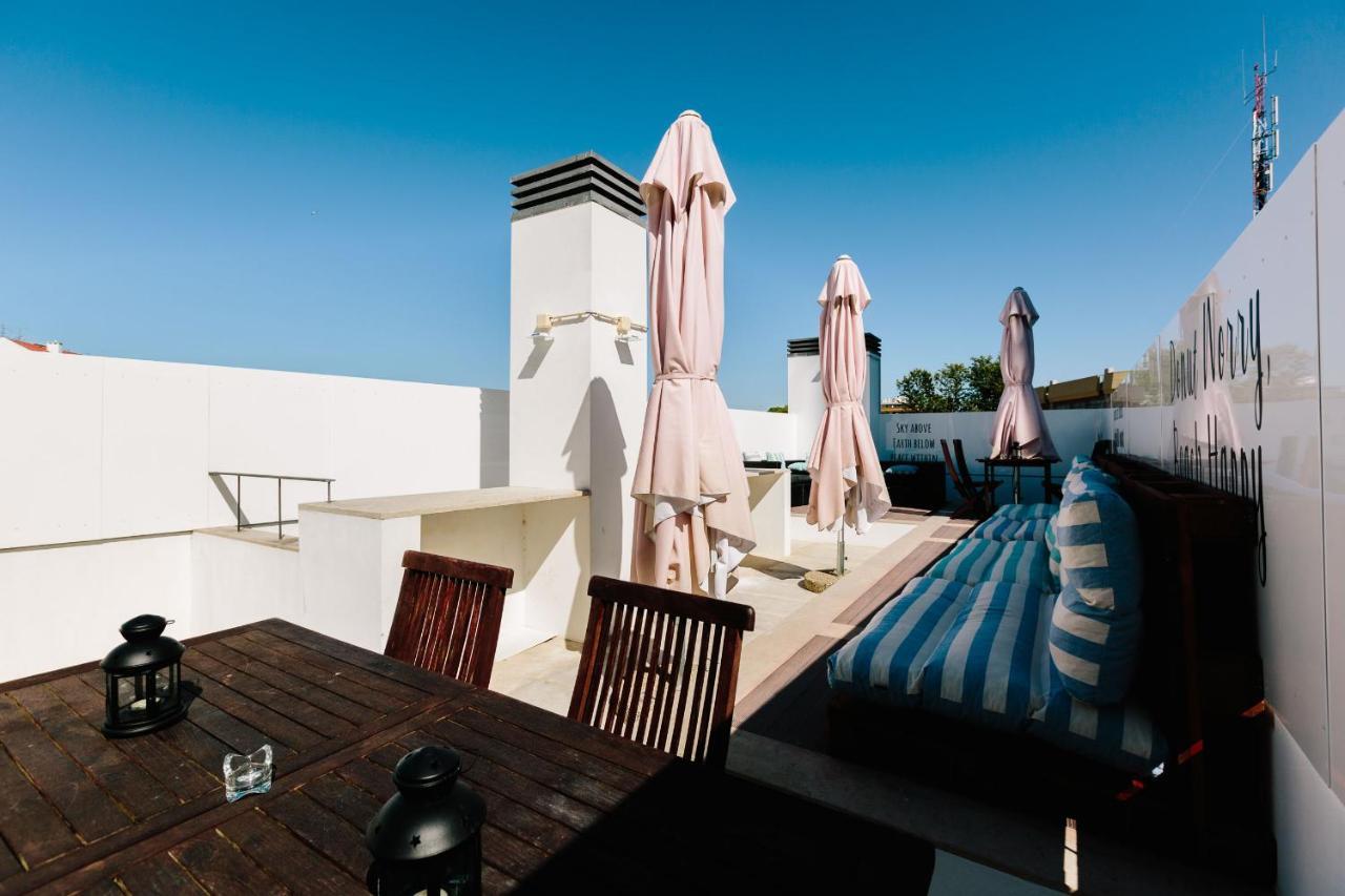 Lisbon South Hostel Алмада Екстериор снимка